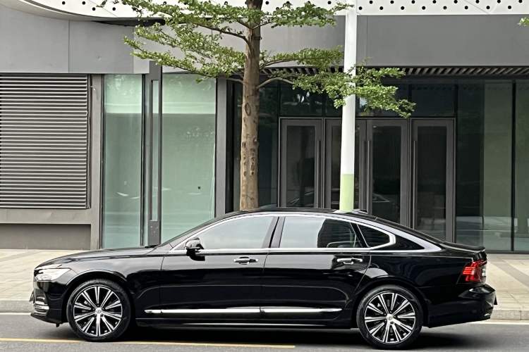Used Volvo S90 2022 B5 Zhiyuan Luxury Edition Exterior 10