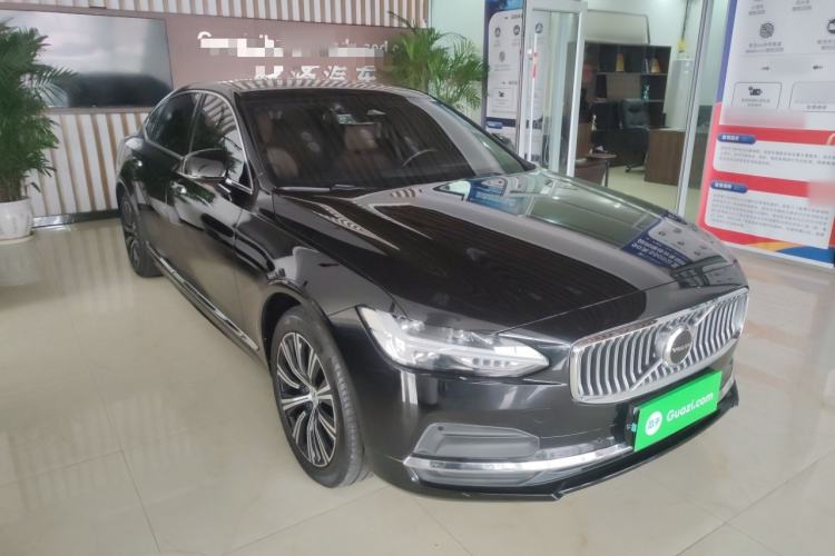 Used Volvo S90 2022 B5 Zhiyi Luxury Edition Exterior 2