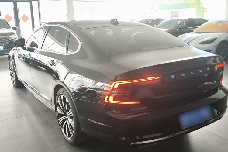 Used Volvo S90 2022 B5 Zhiyuan Luxury Edition Exterior 2