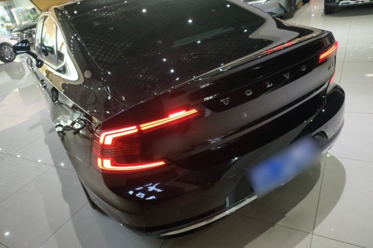 Used Volvo S90 2022 B5 Zhiyuan Luxury Edition Exterior 3