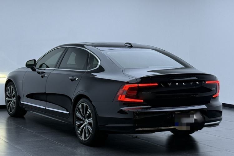 Used Volvo S90 2022 B5 Zhiyuan Luxury Edition Exterior 3