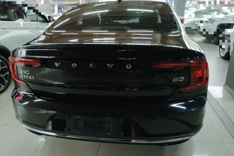 Used Volvo S90 2022 B5 Zhiyi Luxury Edition Exterior 4