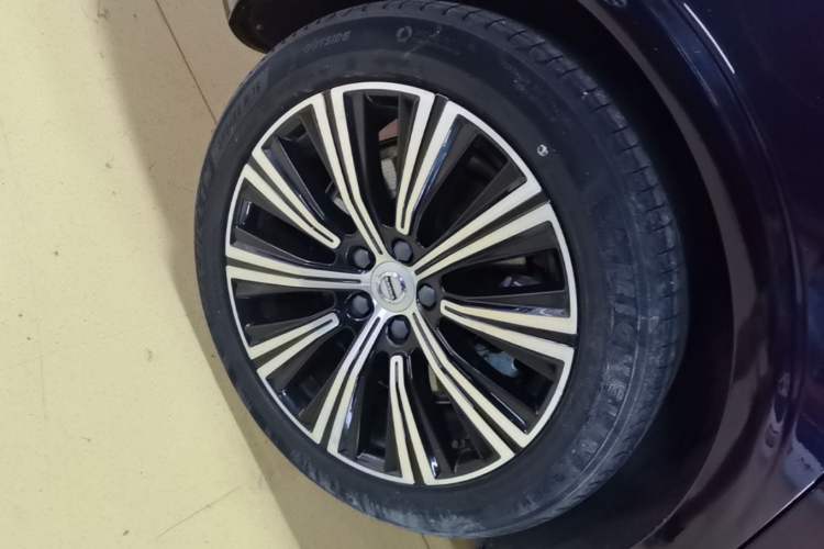 Used Volvo S90 2022 B5 Zhiyi Luxury Edition Exterior 5