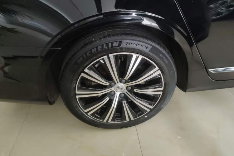 Used Volvo S90 2022 B5 Zhiyi Luxury Edition Exterior 8