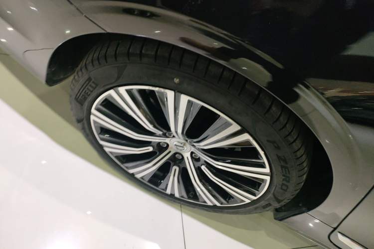 Used Volvo S90 2022 B5 Zhiyuan Luxury Edition Exterior 8