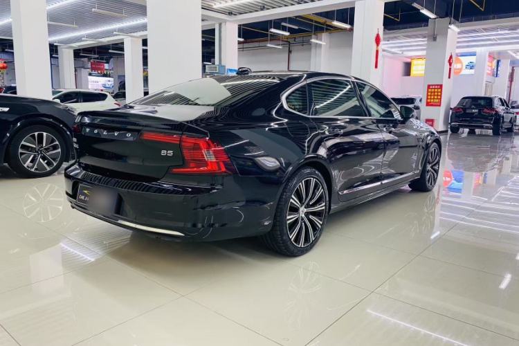 Used Volvo S90 2022 B5 Zhiyuan Luxury Edition Exterior 9