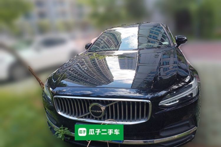 Used Volvo S90 2022 B5 Zhiyuan Luxury Edition Front