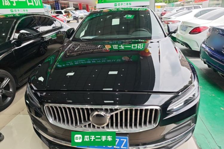 Used Volvo S90 2022 B5 Zhiyuan Luxury Edition Front