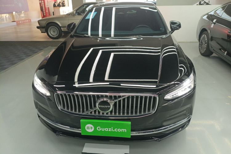 Used Volvo S90 2022 B5 Zhiyuan Luxury Edition Front