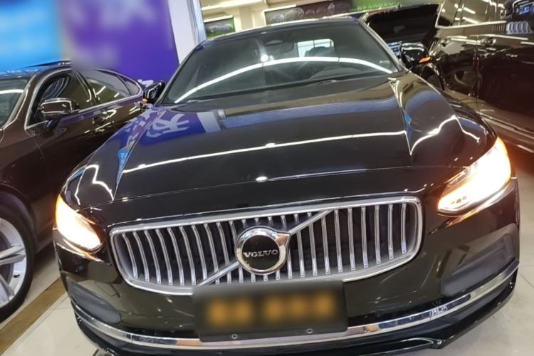 Used Volvo S90 2022 B5 Zhiyi Luxury Edition Front