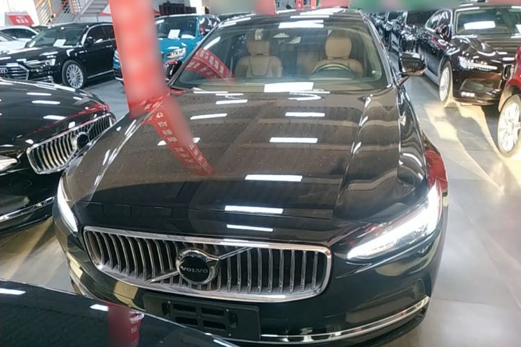 Used Volvo S90 2022 B5 Zhiyuan Luxury Edition Front