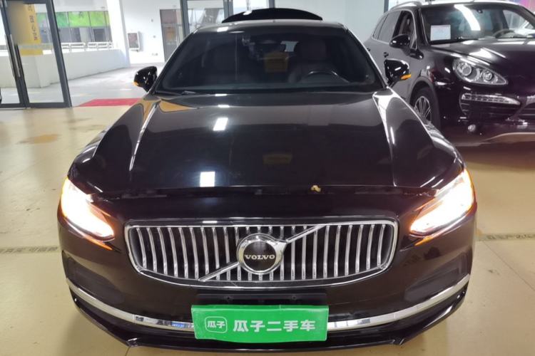Used Volvo S90 2022 B5 Zhiyi Luxury Edition Front