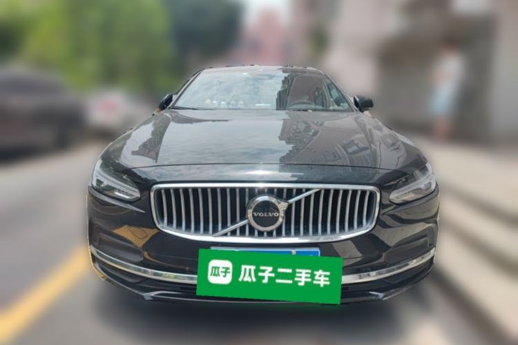 Used Volvo S90 2022 B5 Zhiyuan Luxury Edition Front