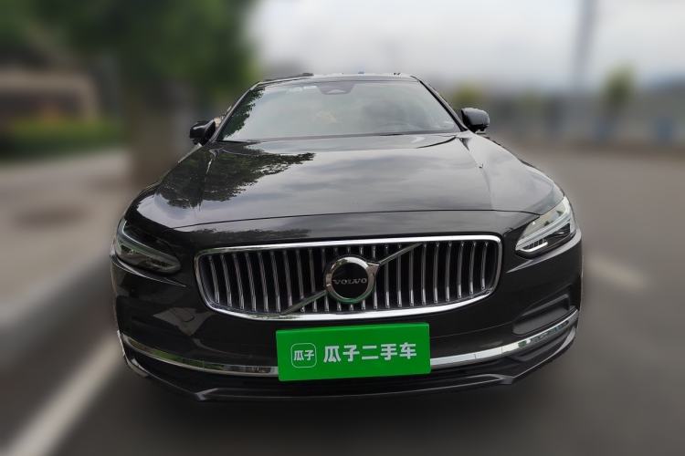 Used Volvo S90 2022 B5 Zhiyuan Luxury Edition Front