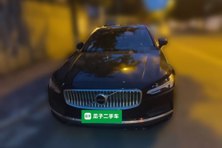 Used Volvo S90 2022 B5 Zhiyuan Luxury Edition Front