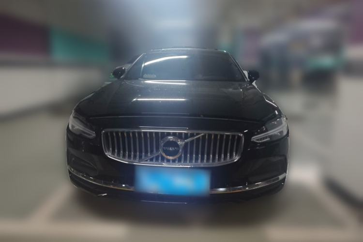 Used Volvo S90 2022 B5 Zhiyuan Luxury Edition Front
