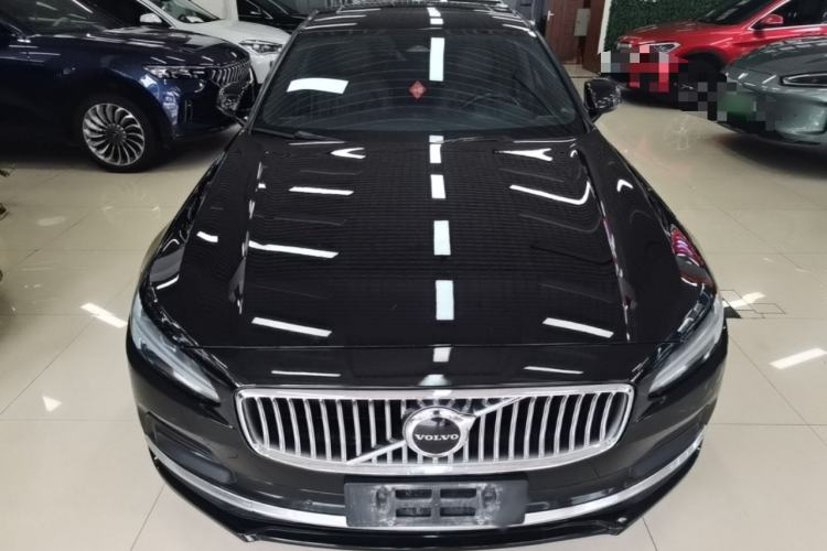 Used Volvo S90 2022 B5 Zhiyuan Luxury Edition Front