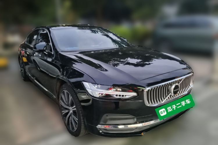 Used Volvo S90 2022 B5 Zhiyuan Luxury Edition Front Right 45 Deg