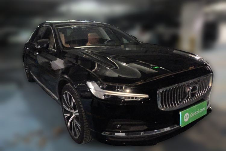 Used Volvo S90 2022 B5 Zhiya Luxury Edition Front Right 45 Deg