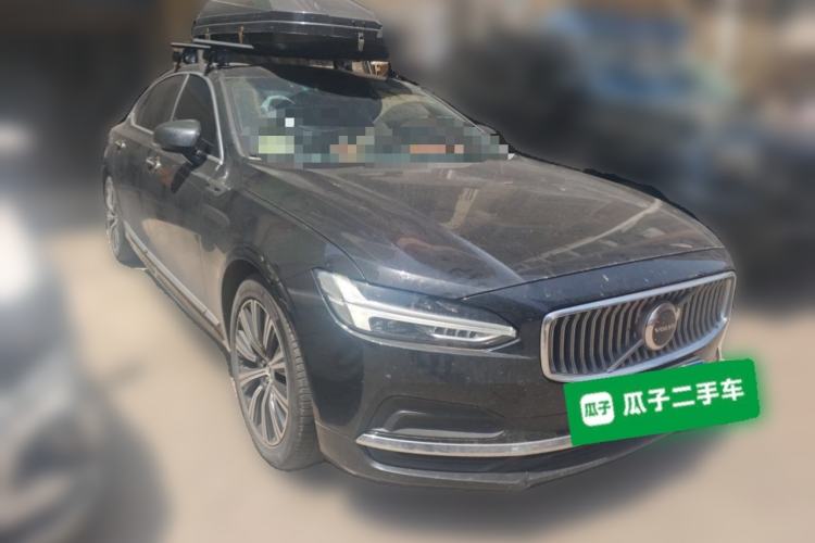 Used Volvo S90 2022 B5 Zhiyi Luxury Edition Front Right 45 Deg