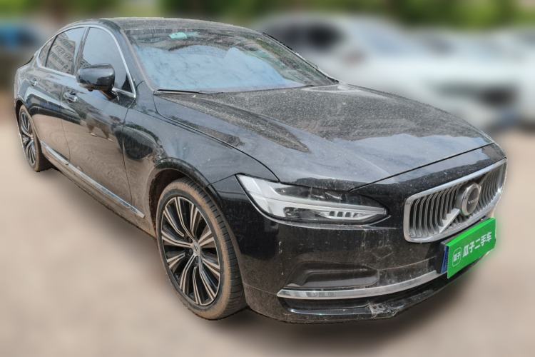 Used Volvo S90 2022 B5 Zhiyuan Luxury Edition Front Right 45 Deg