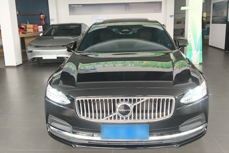 Used Volvo S90 2022 B5 Zhiyuan Luxury Edition Front