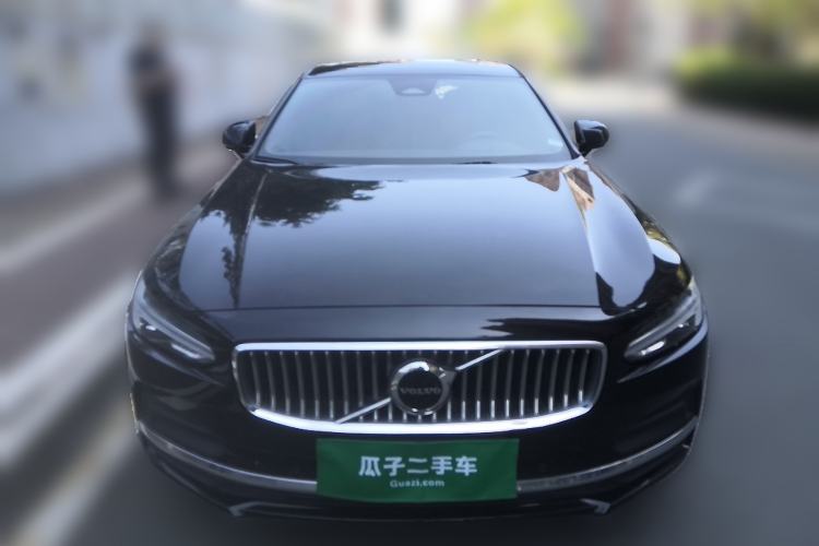 Used Volvo S90 2022 B5 Zhiyuan Luxury Edition Front