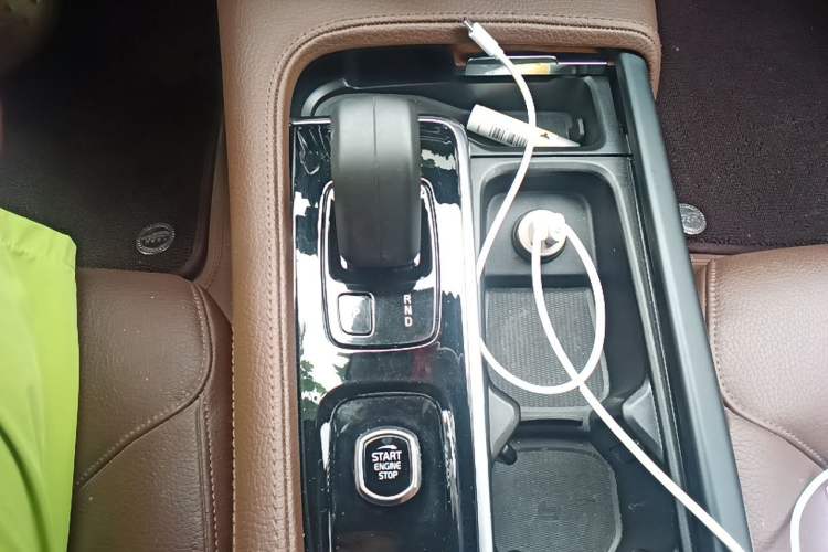 Used Volvo S90 2022 B5 Zhiyi Luxury Edition Gear Lever