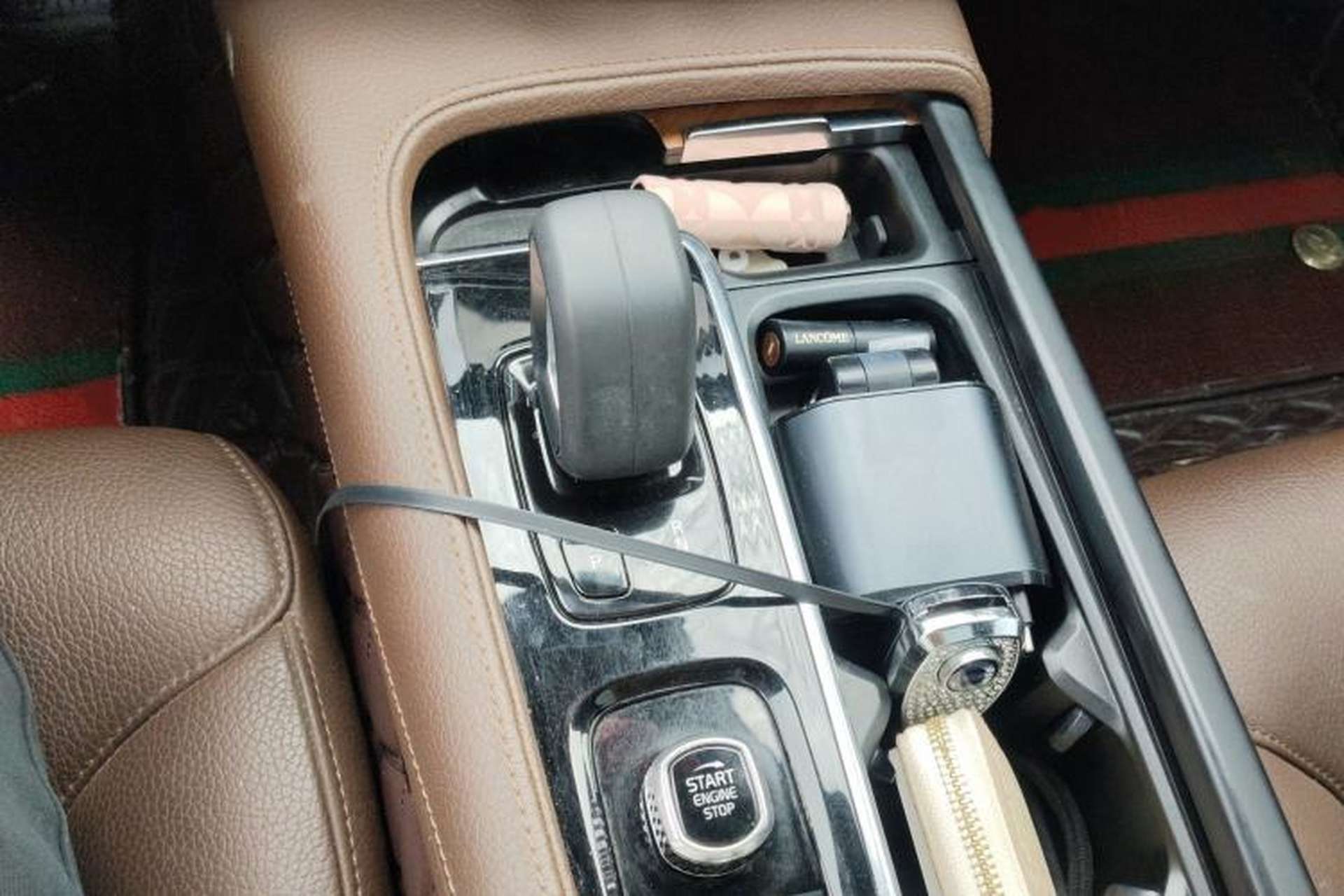 Used Volvo S90 2022 B5 Zhiyi Luxury Edition Gear Lever