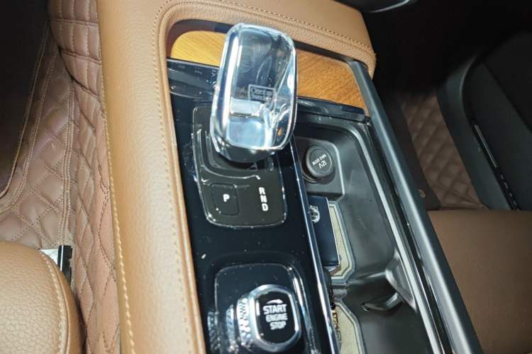 Used Volvo S90 2022 B5 Zhiyi Luxury Edition Gear Lever