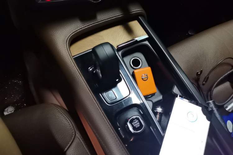 Used Volvo S90 2022 B5 Zhiyi Luxury Edition Gear Lever