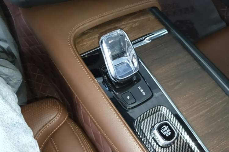 Used Volvo S90 2022 B5 Zhiya Luxury Edition Gear Lever