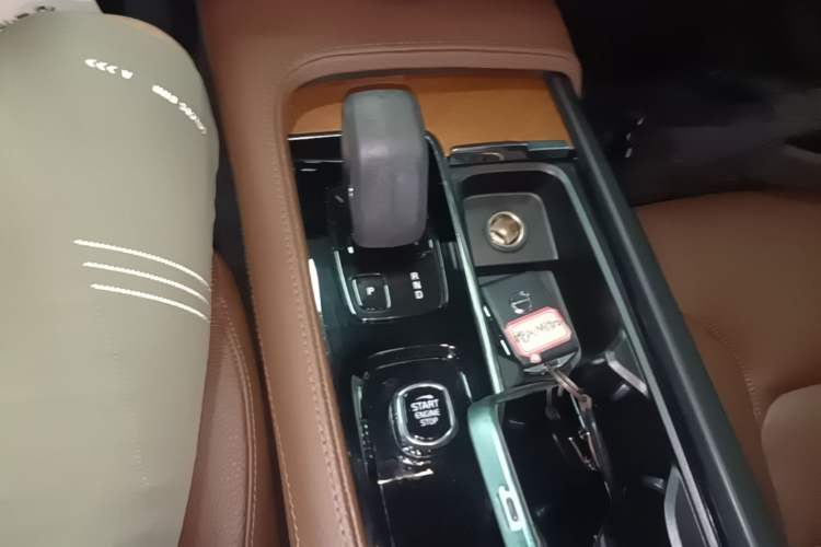 Used Volvo S90 2022 B5 Zhiyi Luxury Edition Gear Lever