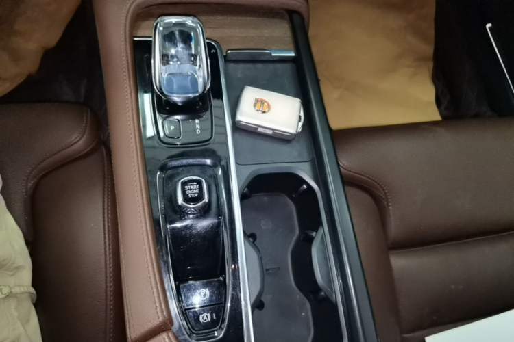 Used Volvo S90 2022 B5 Zhiyuan Luxury Edition Gear Lever