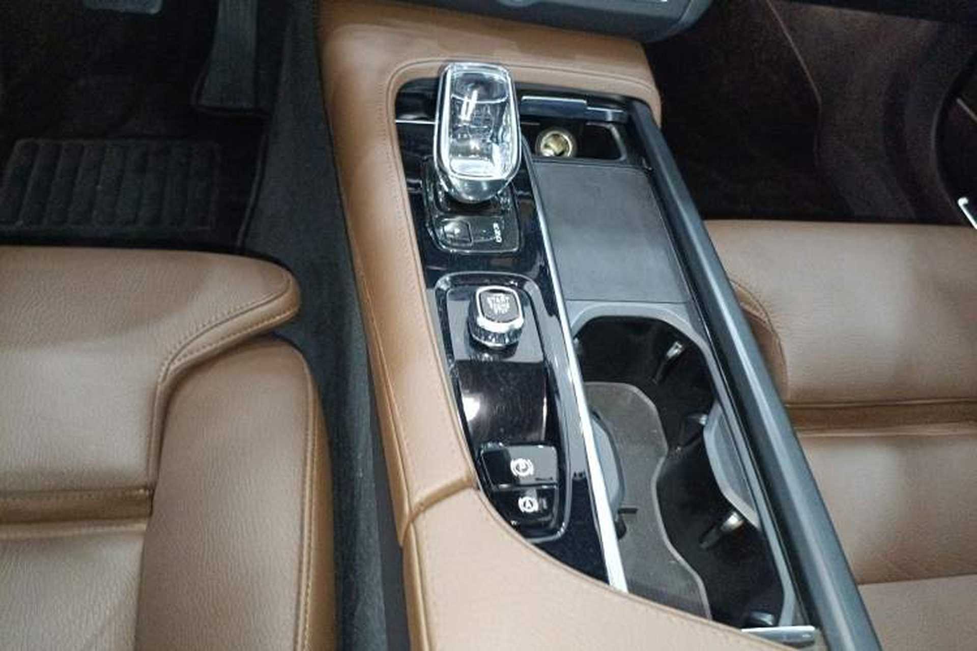 Used Volvo S90 2022 B5 Zhiyuan Luxury Edition Gear Lever