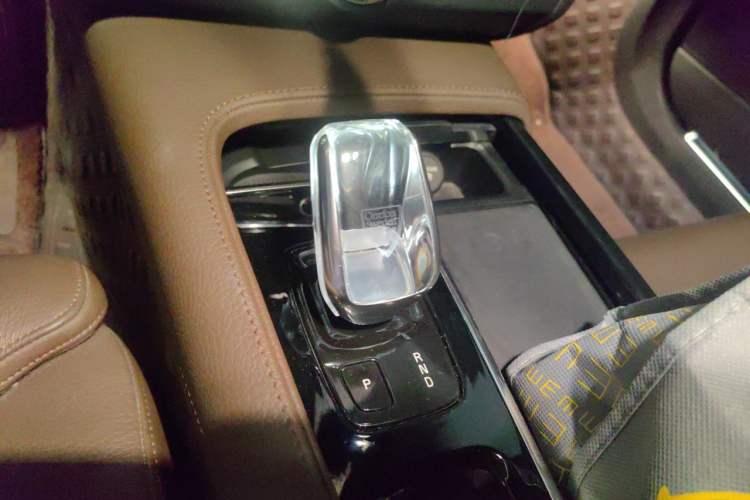 Used Volvo S90 2022 B5 Zhiyuan Luxury Edition Gear Lever