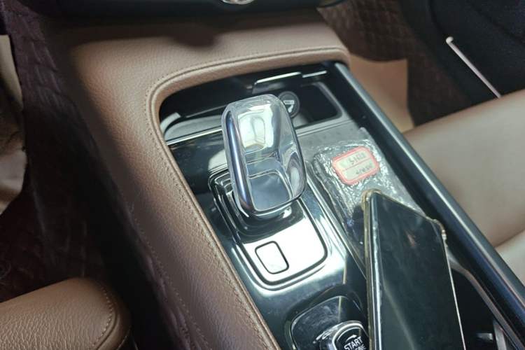 Used Volvo S90 2022 B5 Zhiyuan Luxury Edition Gear Lever