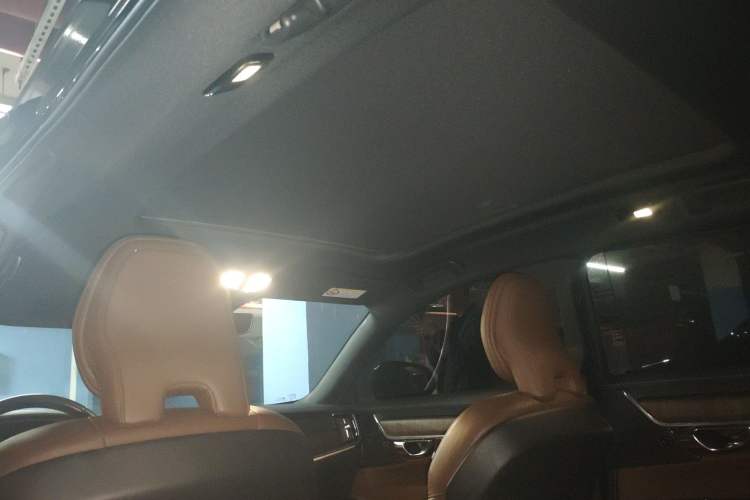 Used Volvo S90 2022 B5 Zhiyuan Luxury Edition Headliner