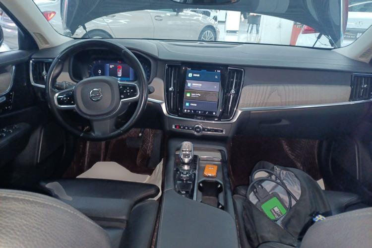Used Volvo S90 2022 B5 Zhiyuan Luxury Edition Interior 2