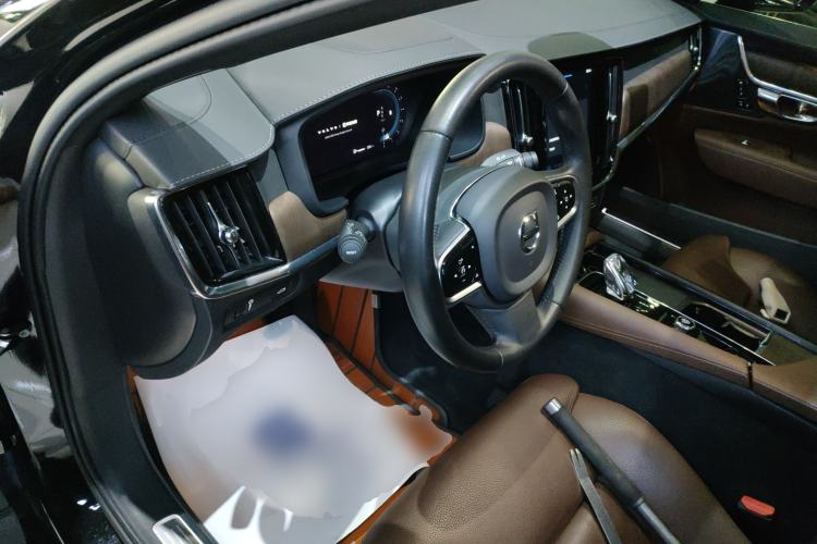 Used Volvo S90 2022 B5 Zhiyuan Luxury Edition Interior 3