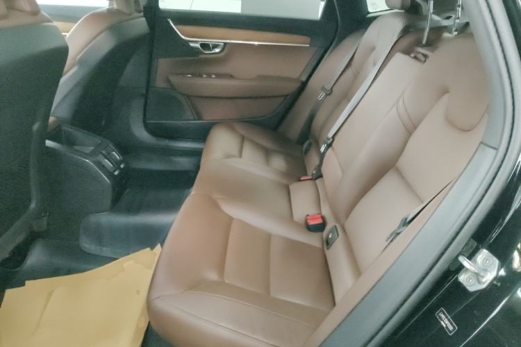 Used Volvo S90 2022 B5 Zhiyi Luxury Edition Interior 4