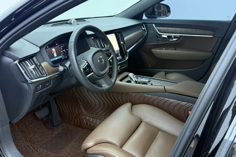 Used Volvo S90 2022 B5 Zhiyuan Luxury Edition Interior 5