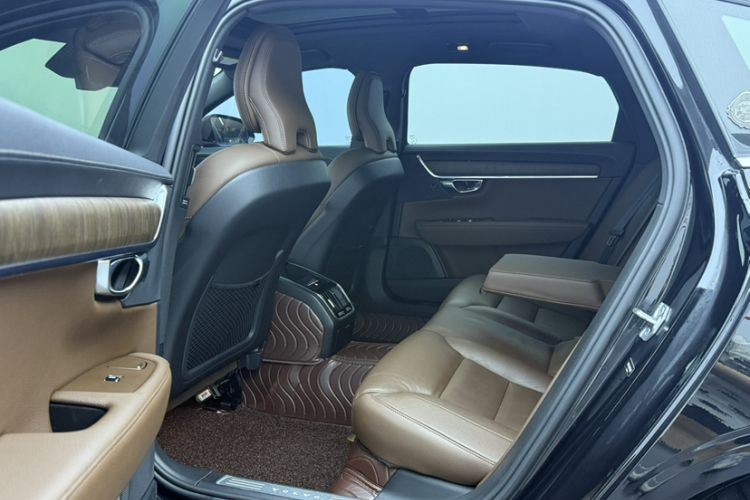 Used Volvo S90 2022 B5 Zhiyuan Luxury Edition Interior 6