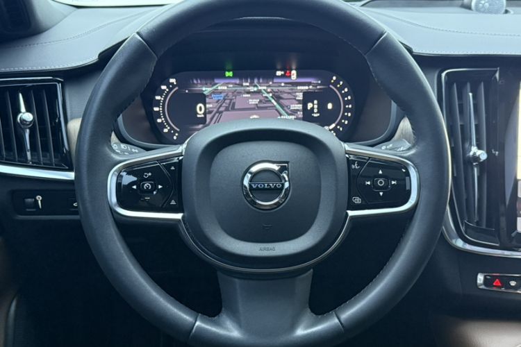 Used Volvo S90 2022 B5 Zhiyuan Luxury Edition Interior 8