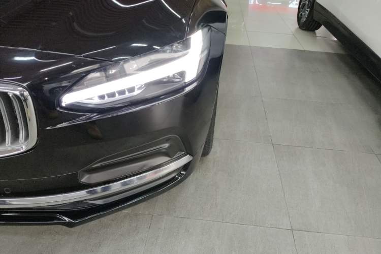 Used Volvo S90 2022 B5 Zhiyi Luxury Edition Left Front Headlight