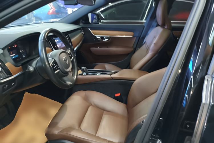 Used Volvo S90 2022 B5 Zhiyi Luxury Edition Left Front Seat