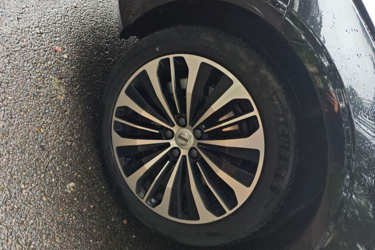 Used Volvo S90 2022 B5 Zhiyi Luxury Edition Left Front Wheel Hub