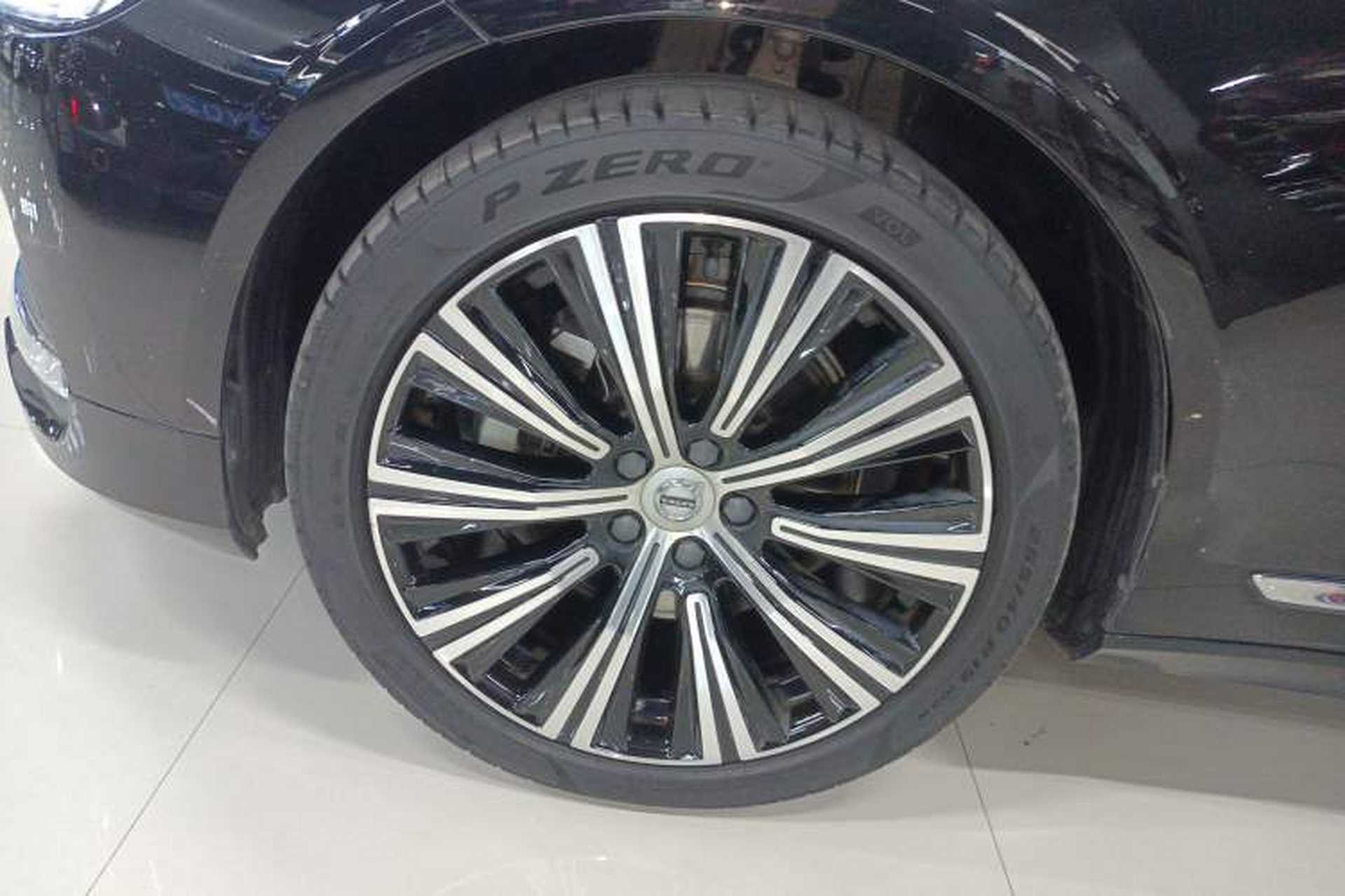 Used Volvo S90 2022 B5 Zhiyuan Luxury Edition Left Front Wheel Hub