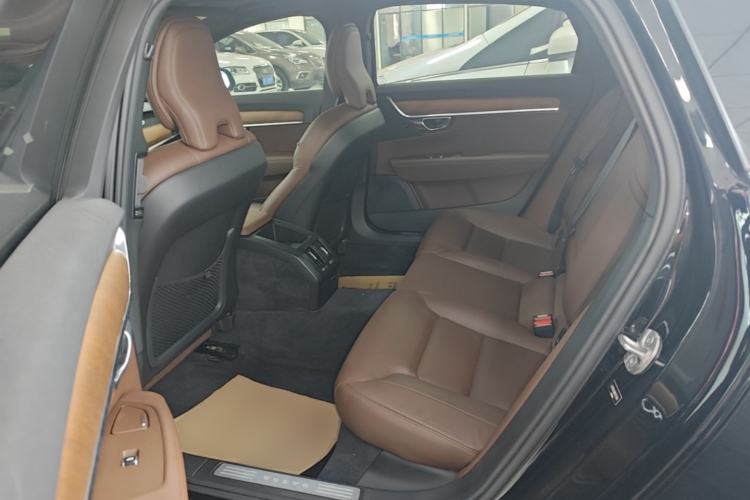 Used Volvo S90 2022 B5 Zhiyi Luxury Edition Left Rear Seat