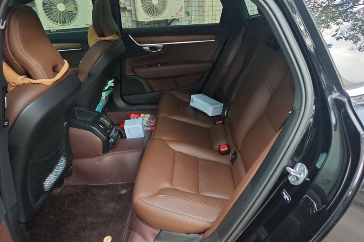Used Volvo S90 2022 B5 Zhiyi Luxury Edition Left Rear Seat